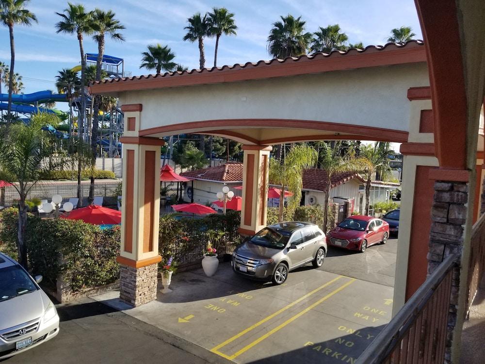Best Inn & Suites Buena Park Esterno foto
