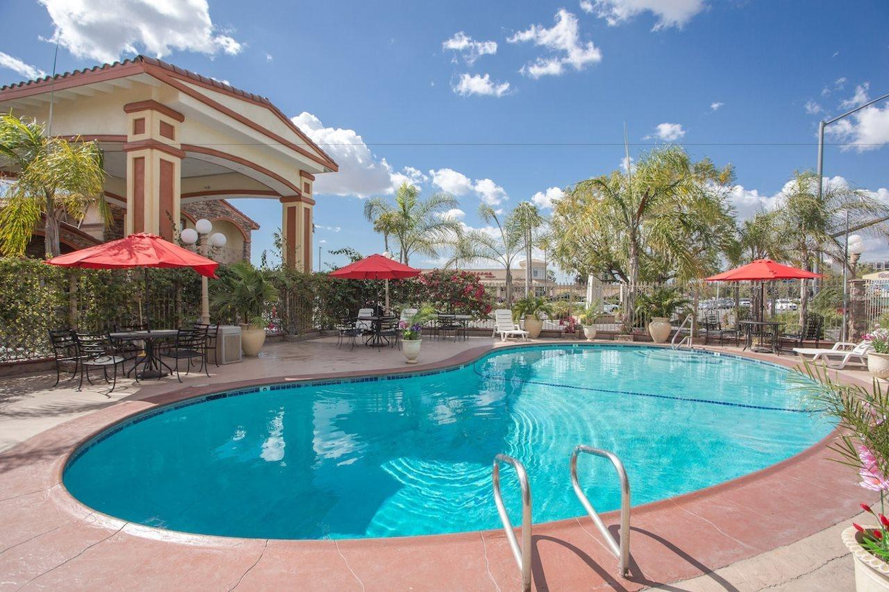 Best Inn & Suites Buena Park Esterno foto