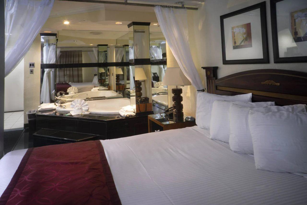 Best Inn & Suites Buena Park Esterno foto