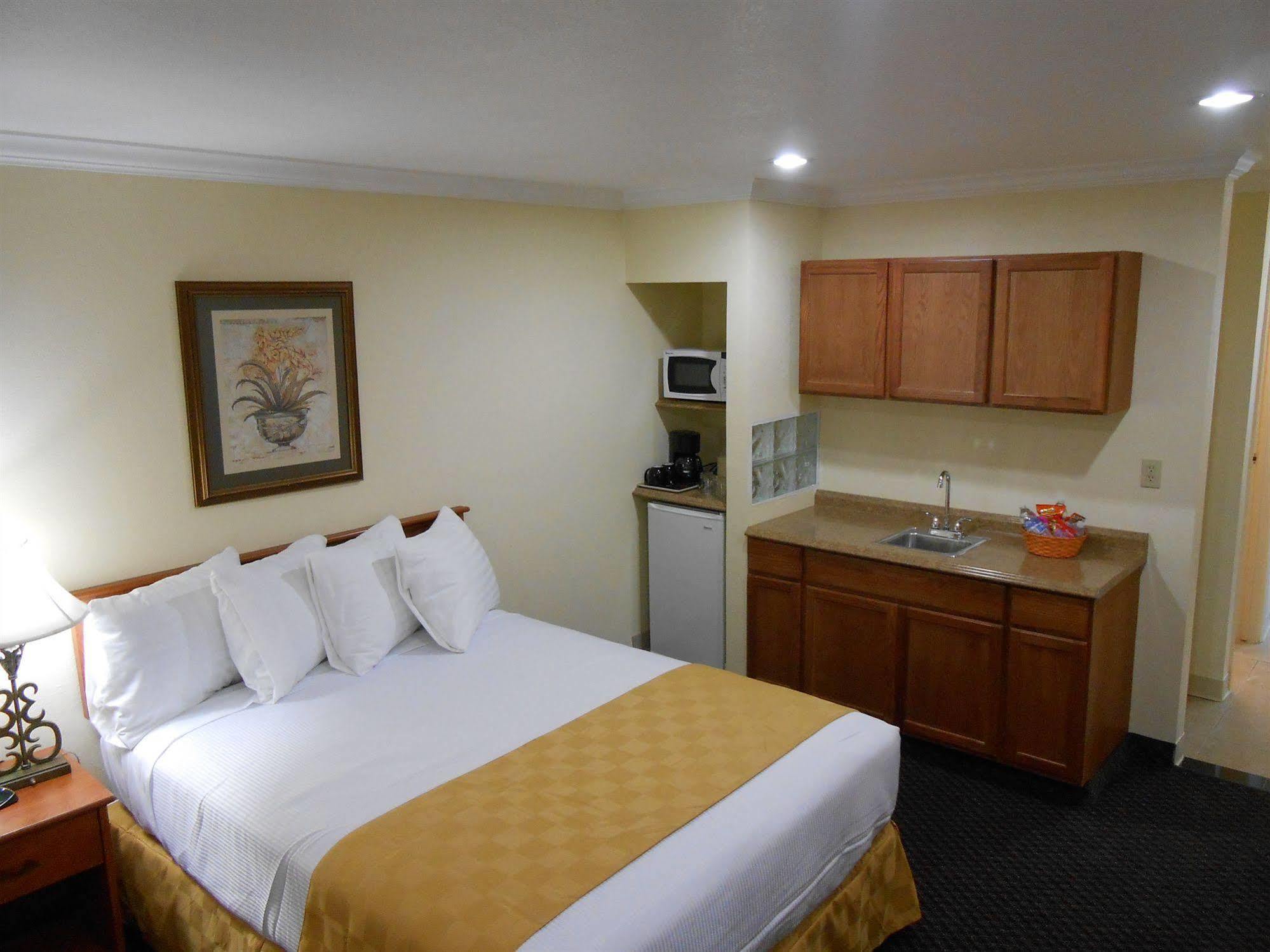 Best Inn & Suites Buena Park Esterno foto